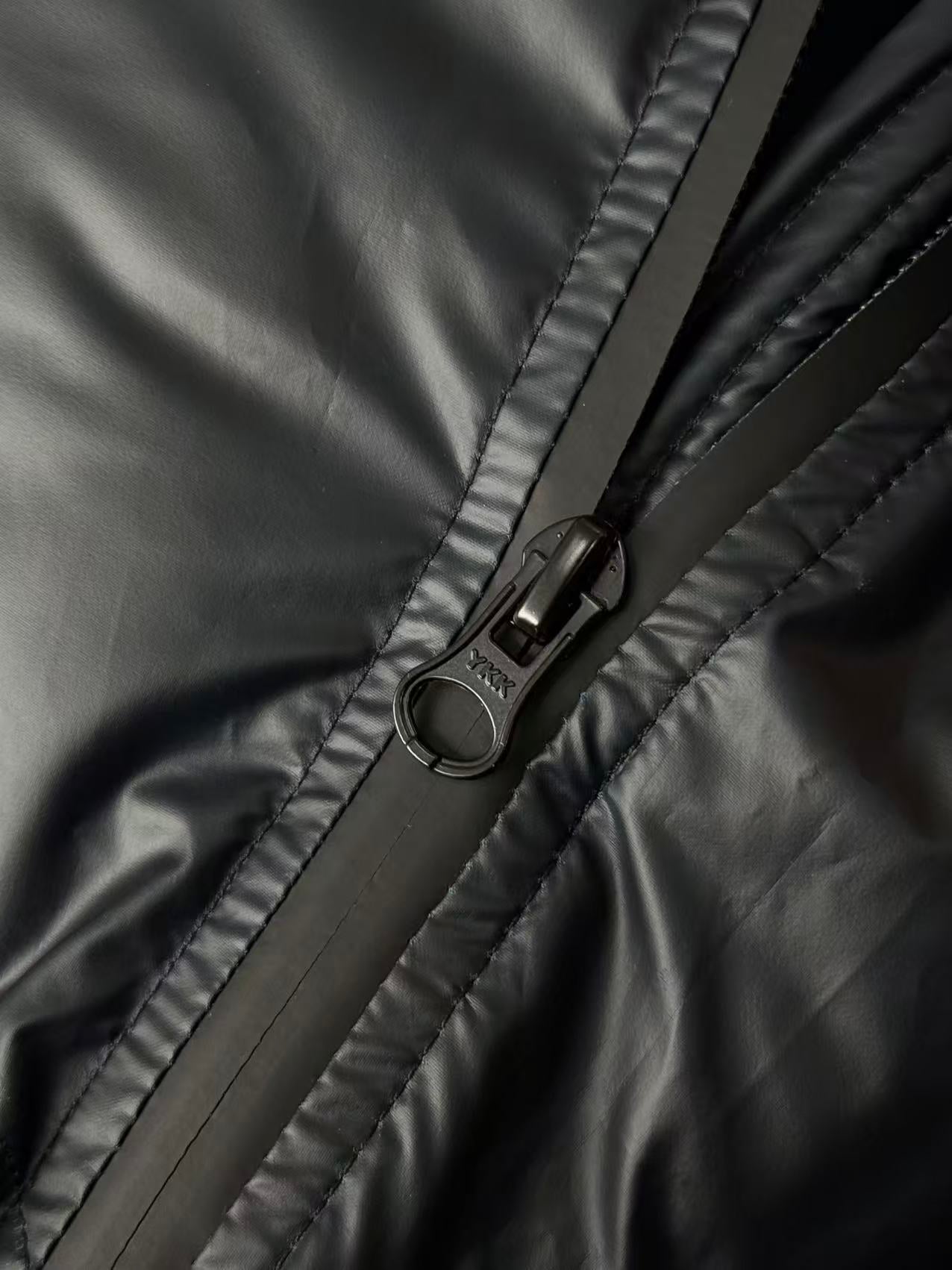 “Dissipate” HEAT REACTIVE PUFFER - Polar Blue (Pre-sale Price Time-limited )